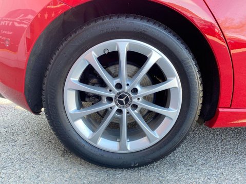 Mercedes-Benz A Class 1.3 A200 Sport (Executive) Hatchback 5dr Petrol 7G-DCT Euro 6 (s/s) (163 ps 31