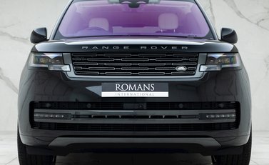 Land Rover Range Rover P530 First Edition 4