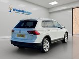 Volkswagen Tiguan 2.0 TDI BlueMotion Tech SE Navigation 4Motion Euro 6 (s/s) 5dr 10