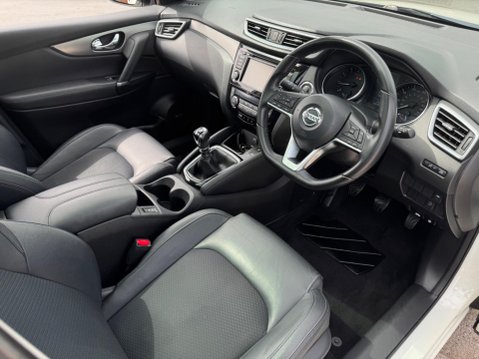 Nissan Qashqai 1.3 DIG-T Tekna Euro 6 (s/s) 5dr 11