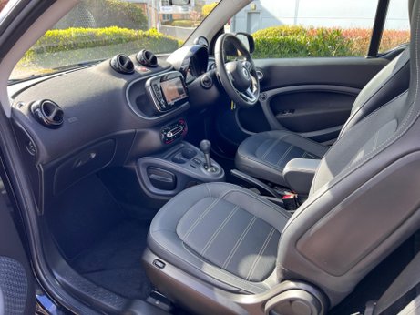 Smart Fortwo Coupe 1.0 Edition Black Twinamic Euro 6 (s/s) 2dr 17