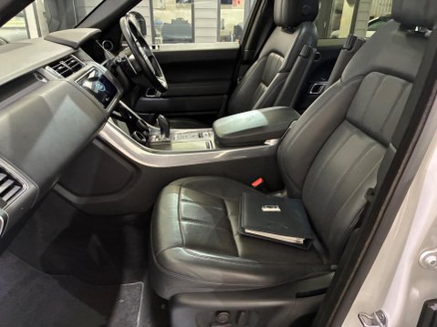 Land Rover Range Rover Sport 3.0 SD V6 HSE Dynamic Auto 4WD Euro 6 (s/s) 5dr 50