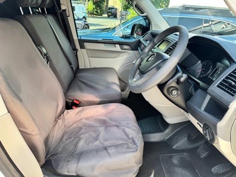 Volkswagen Transporter T28 TDI P/V STARTLINE BMT 14