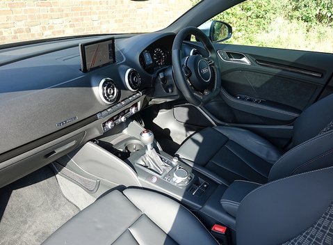 Audi RS3 Sportback 24