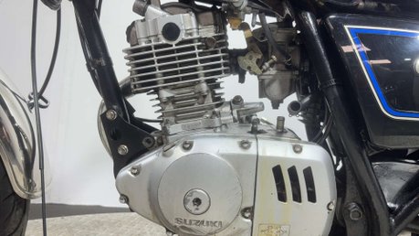 Suzuki GN 1996 CLASSIC 125CC PROJECT BIKE SPARES OR REPAIR LEARNER BIKE 25