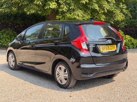 Honda Jazz 1.3 i-VTEC S CVT Euro 6 (s/s) 5dr 6