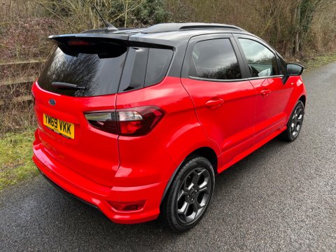 Ford Ecosport ST-LINE 7