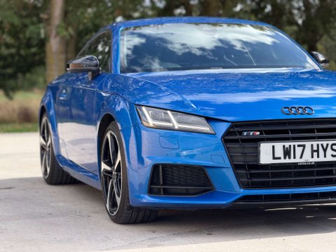 Audi TT 2.0 TTS Black Edition TFSI Quattro Semi-Auto 4WD 3dr 7