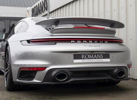 Porsche 911 (992) Turbo S 28