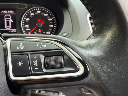 Audi Q3 TFSI SPORT 36