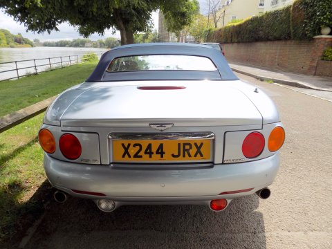 Aston Martin DB7 VANTAGE VOLANTE V12 AUTOMATIC 28