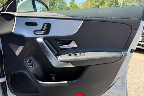 Mercedes-Benz CLA Class CLA 220 D AMG LINE PREMIUM PLUS - PANORAMIC ROOF 38