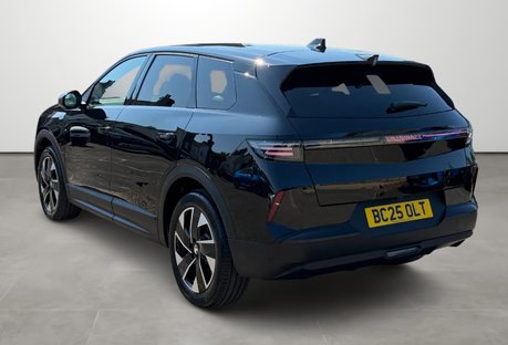 Vauxhall Grandland 1.2 Hybrid 145 Ultimate 5dr e-DCT6 [Fixed Roof]