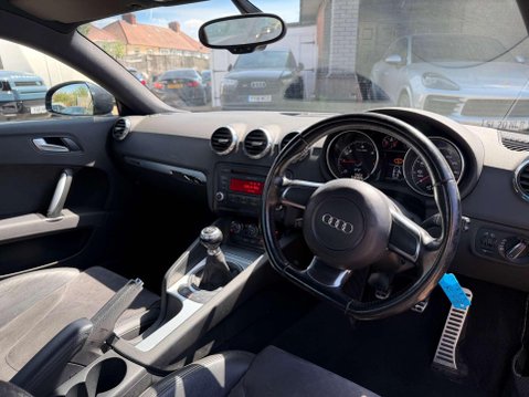Audi TT 2.0 TDI Coupe 3dr Diesel Manual quattro Euro 4 (170 ps) 2