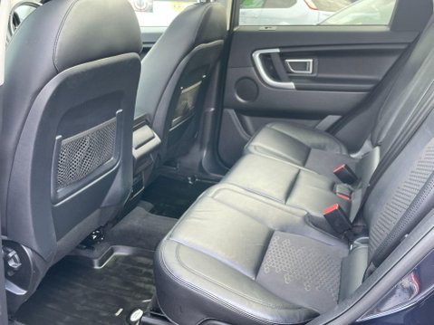 Land Rover Discovery Sport 2.0 TD4 SE Tech Auto 4WD Euro 6 (s/s) 5dr 25