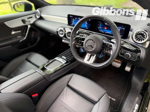 Mercedes-Benz A Class 2.0 AMG A 35 Premium + MHEV 4M A 4WD 5dr 17