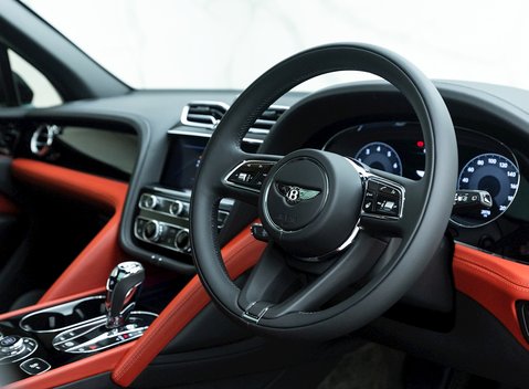 Bentley Bentayga V8 S 9