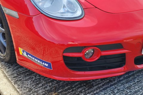 Porsche Cayman 24V S 11