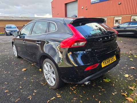Volvo V40 2.0 V40 Inscription D3 5dr 8