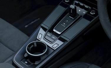 Porsche 911 (992) Targa 4 GTS 21