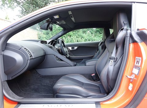 Jaguar F-Type S V6 Coupe 19