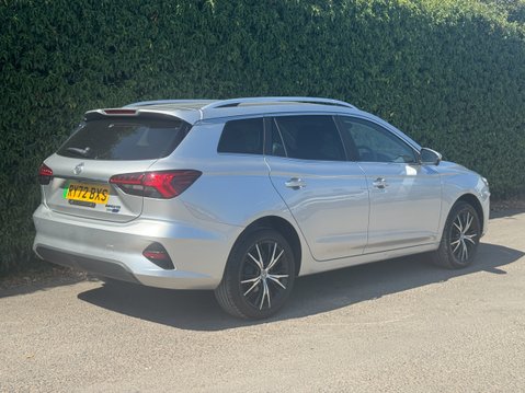 MG MG5 61.1kWh Trophy Long Range Estate 5dr Electric Auto (156 ps) 4