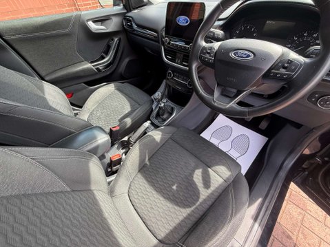 Ford Puma 1.0T EcoBoost MHEV Titanium SUV 5dr Petrol Manual Euro 6 (s/s) (125 ps) 60
