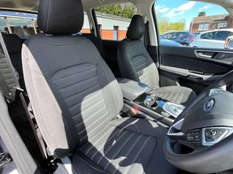 Ford Galaxy 2.5 Galaxy Titanium HEV CVT 5dr 68