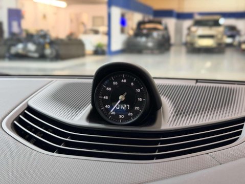 Porsche Taycan Performance Plus 93.4kWh 4S Cross Turismo 5dr Electric Auto 4WD (571 ps) 45