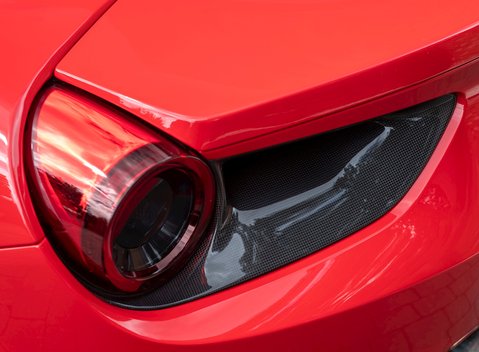 Ferrari 488 GTB 26