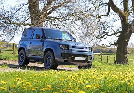 Land Rover Defender 90