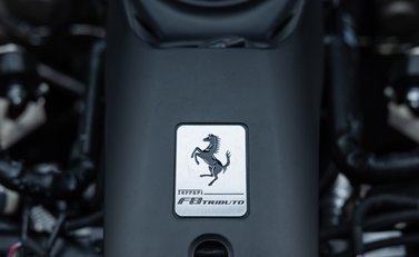Ferrari F8 Tributo 43