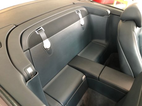 Mercedes-Benz SL Series SL500 V8 16