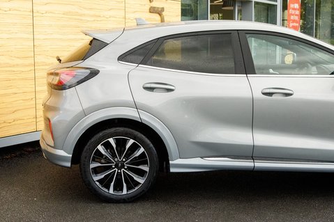 Ford Puma ST-LINE VIGNALE MHEV 7