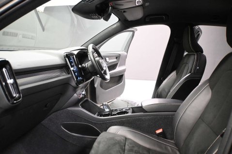 Volvo XC40 1.5 XC40 R-Design Pro T5 Recharge Auto 5dr 16