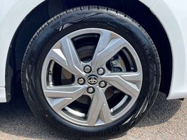 Toyota Yaris ICON HEV CVT 15