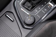 Volkswagen Tiguan R-LINE TECH TDI 4MOTION DSG 37