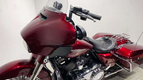 Harley-Davidson Touring 1745 FLHXS Street Glide Special Euro 4 55