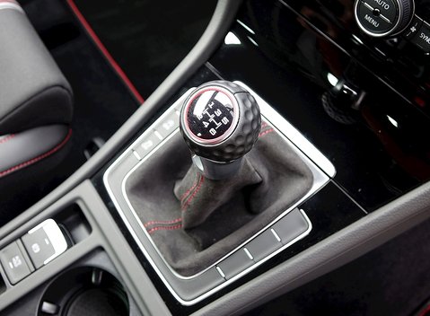 Volkswagen Golf GTI S Clubsport 16