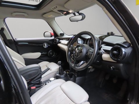 Mini Hatch 1.5 Cooper Euro 6 (s/s) 5dr 12