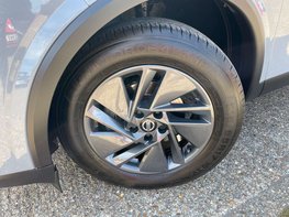 Nissan Qashqai 1.3 Qashqai Acenta Premium DiG-T MHEV 5dr 3