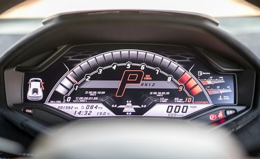 Lamborghini Huracan Performante 18