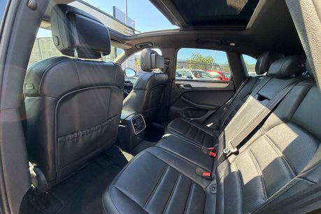Porsche Macan 3.0 TD V6 S SUV 5dr Diesel PDK 4WD Euro 6 (s/s) (258 ps) 38