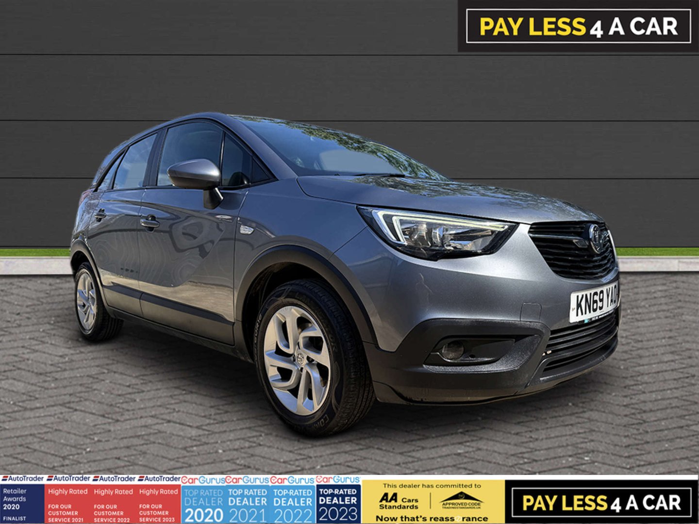 Vauxhall Crossland X listing photo