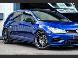 Volkswagen Golf 2.0 Golf R TSi 4Motion Semi-Auto 4WD 5dr 7
