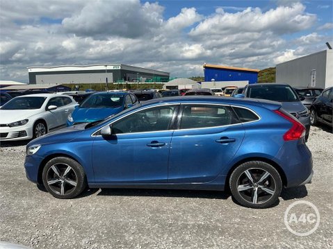 Volvo V40 2.0 D2 R-Design Euro 6 (s/s) 5dr 4