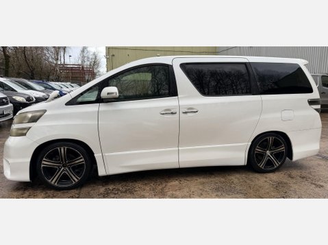 Toyota Vellfire AUTO - IMPORT 27