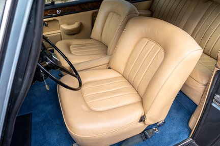 Bentley S3 Continental Coupe 17