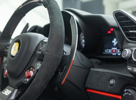 Ferrari 488 Pista Piloti 32
