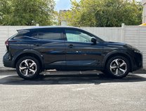 Nissan Qashqai 1.3 DIG-T MHEV N-Connecta SUV 5dr Petrol Hybrid Manual Euro 6 (s/s) (140 ps 6